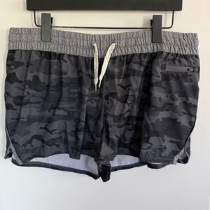 Vuori Clementine Short 2.0 Size XL